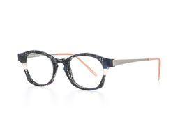 Brille von Eyecon Eyewear